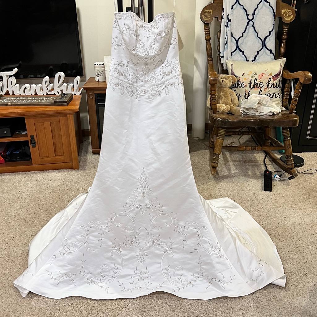 Where Do I Find My Shipping Label for David's Bridal Preservation Kit |  TikTok, image size:1025x1025